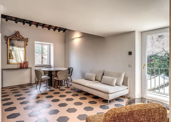 Cisterna 8 Rom